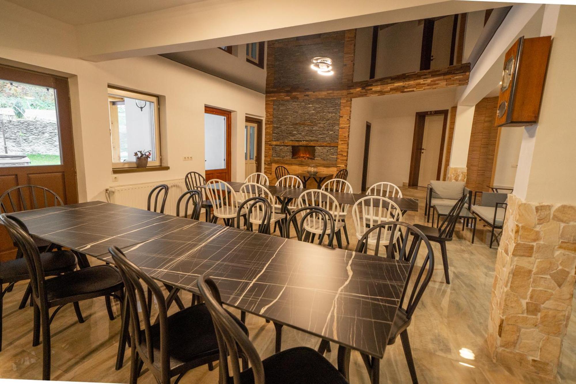 Popas Turistic Transfagarasan Hotel Cîrţişoara Екстериор снимка